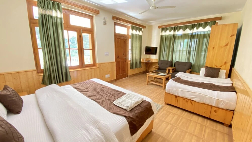 Касоль: Hotel Purnima River View