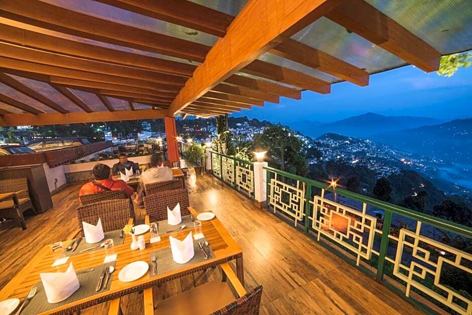 Гангток: Denzong Regency- Luxury Mountain Retreat Spa & Casino
