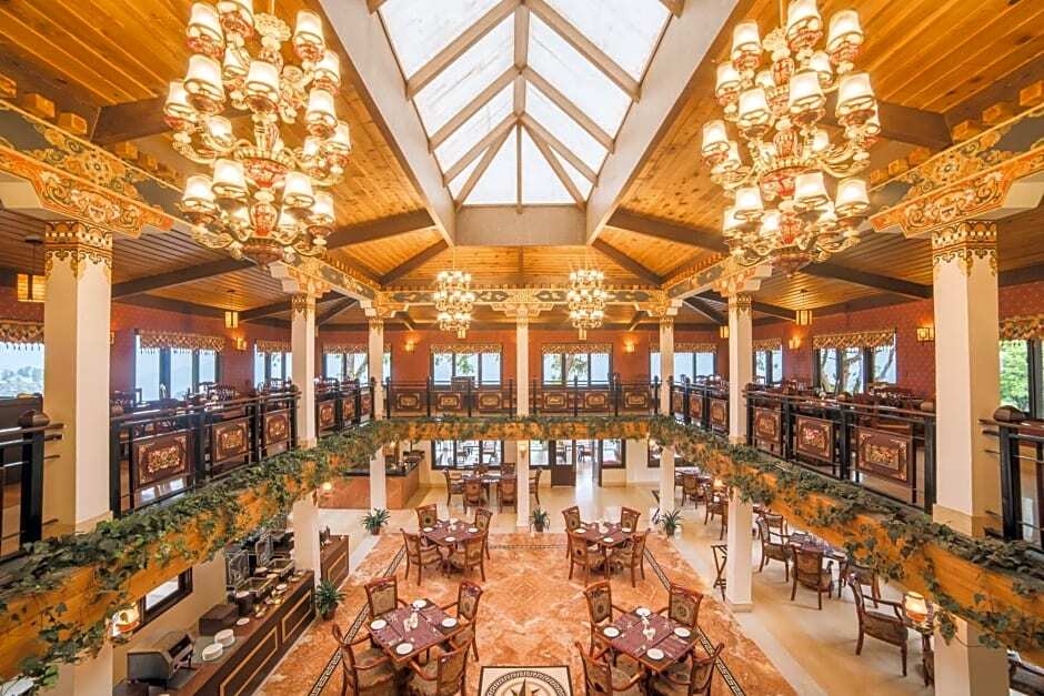 Гангток: Denzong Regency- Luxury Mountain Retreat Spa & Casino