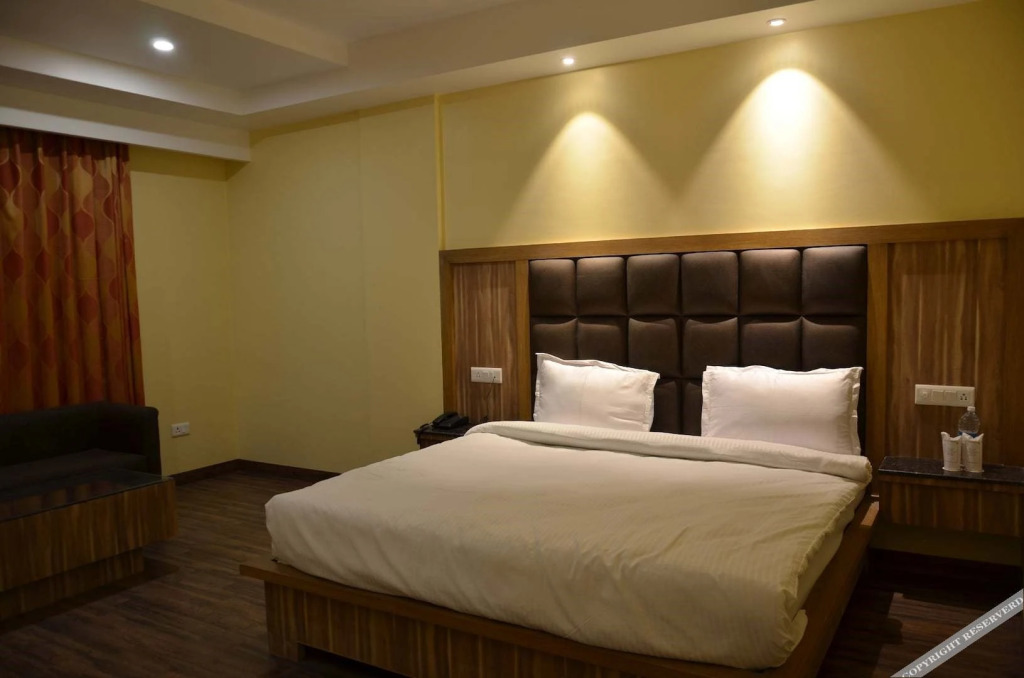Катра: Tulip Tree Hotel