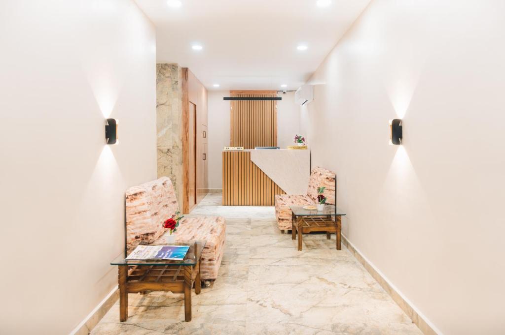 Бхопал: Geet Kavya Inn