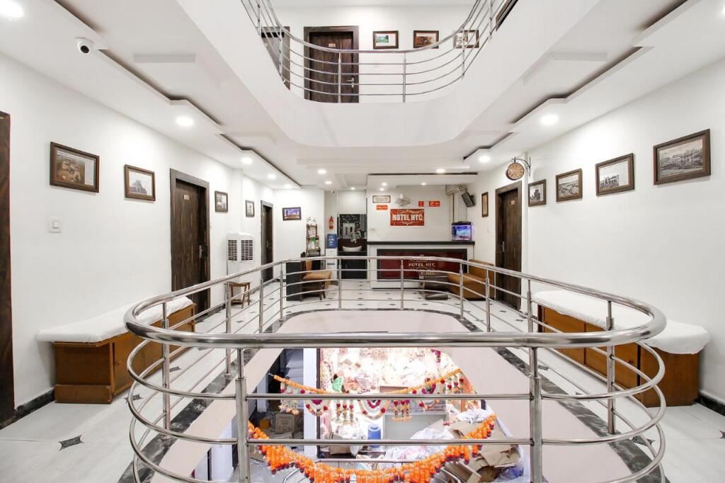 Бхопал: FabHotel HTC