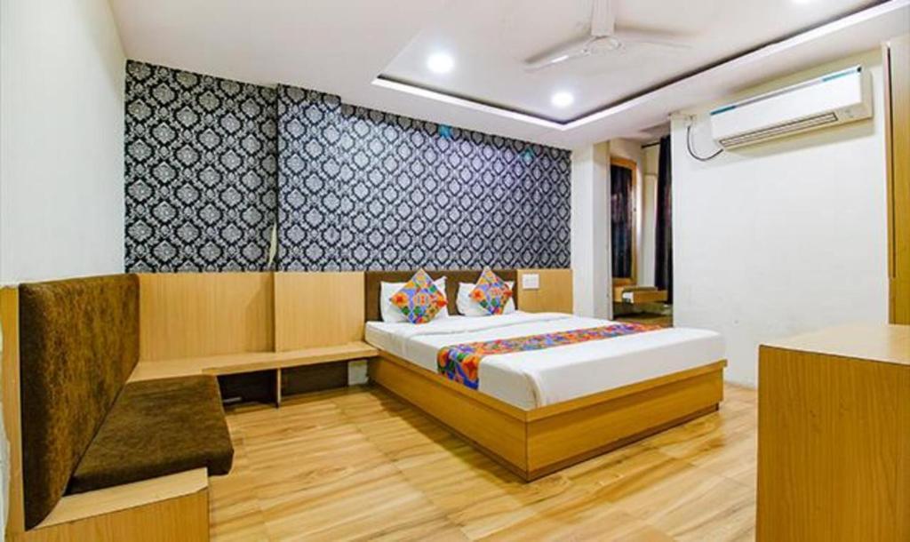 Бхопал: Fabhotel Surbhi