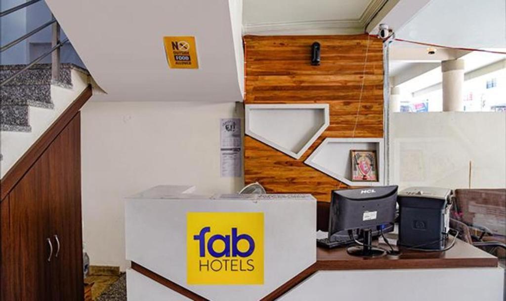 Бхопал: Fabhotel Surbhi