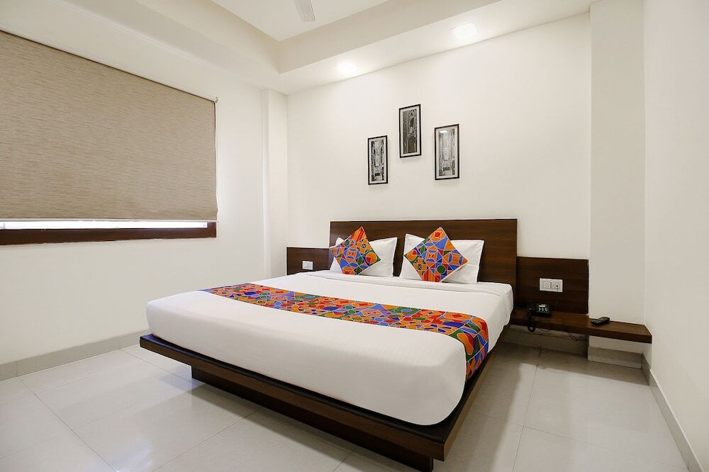 Бхопал: FabHotel Comfortable Stay