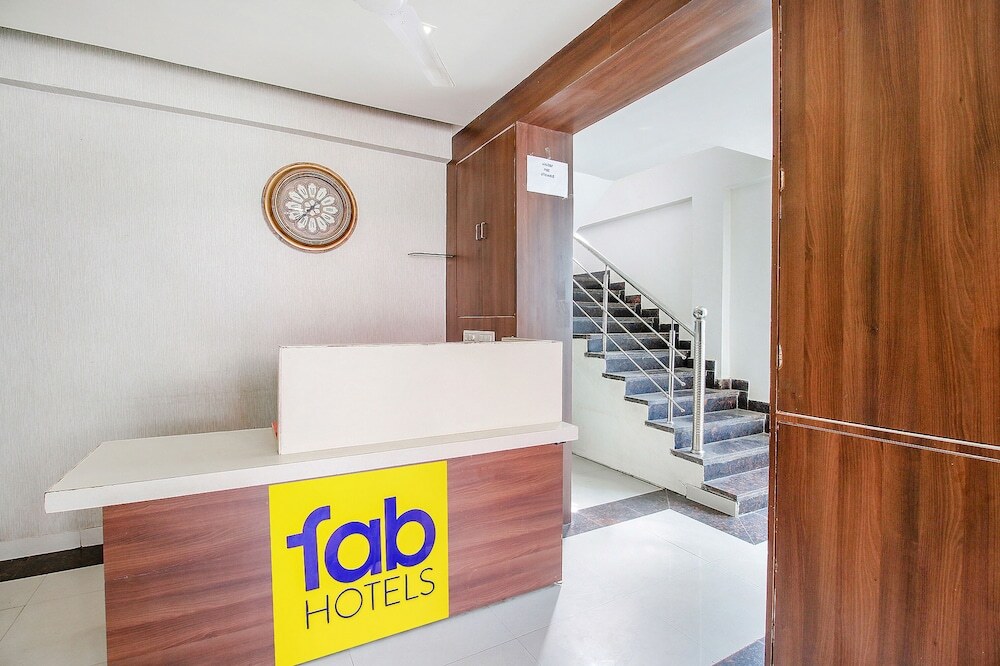 Бхопал: FabHotel Comfortable Stay