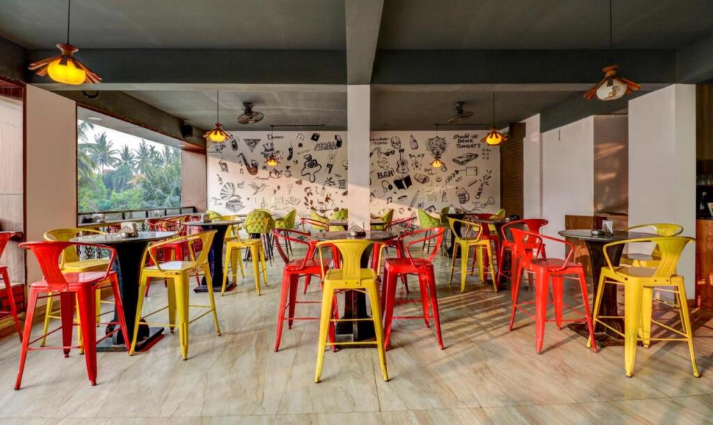 Бангалор: Treebo Three Street Inn