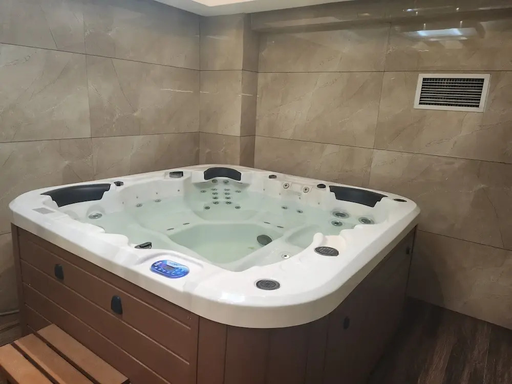 Бангалор: White Castle  (Boutique Apartment Hotel)