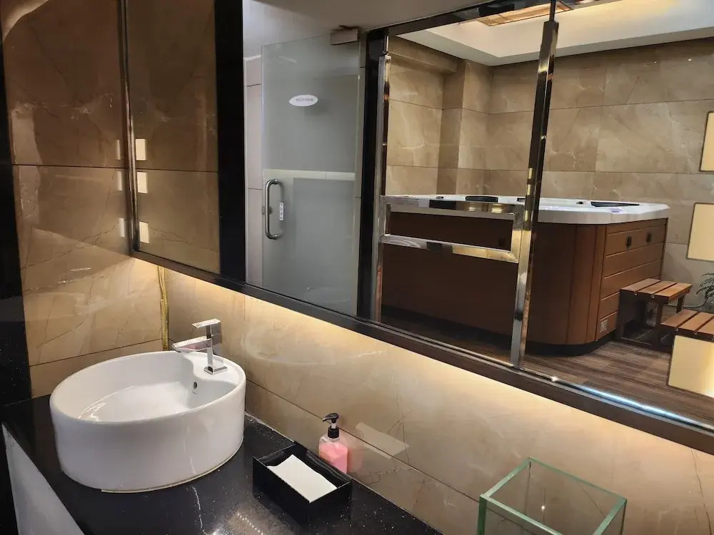 Бангалор: White Castle  (Boutique Apartment Hotel)
