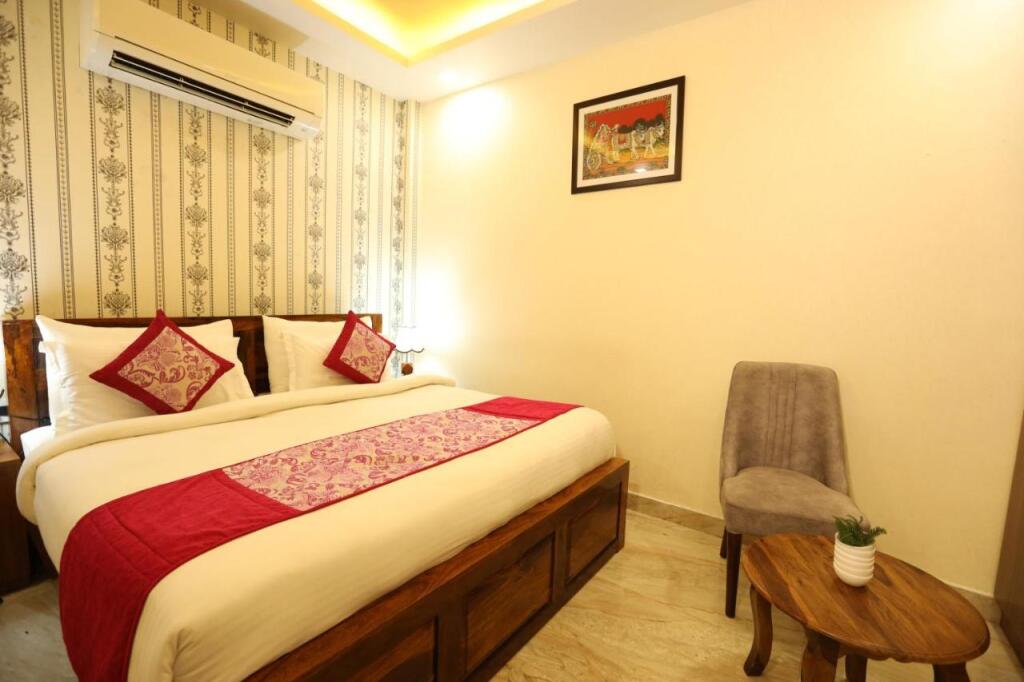 Фаридабад: Hotel Lavit Couple Friendly near Faridabad Metro station