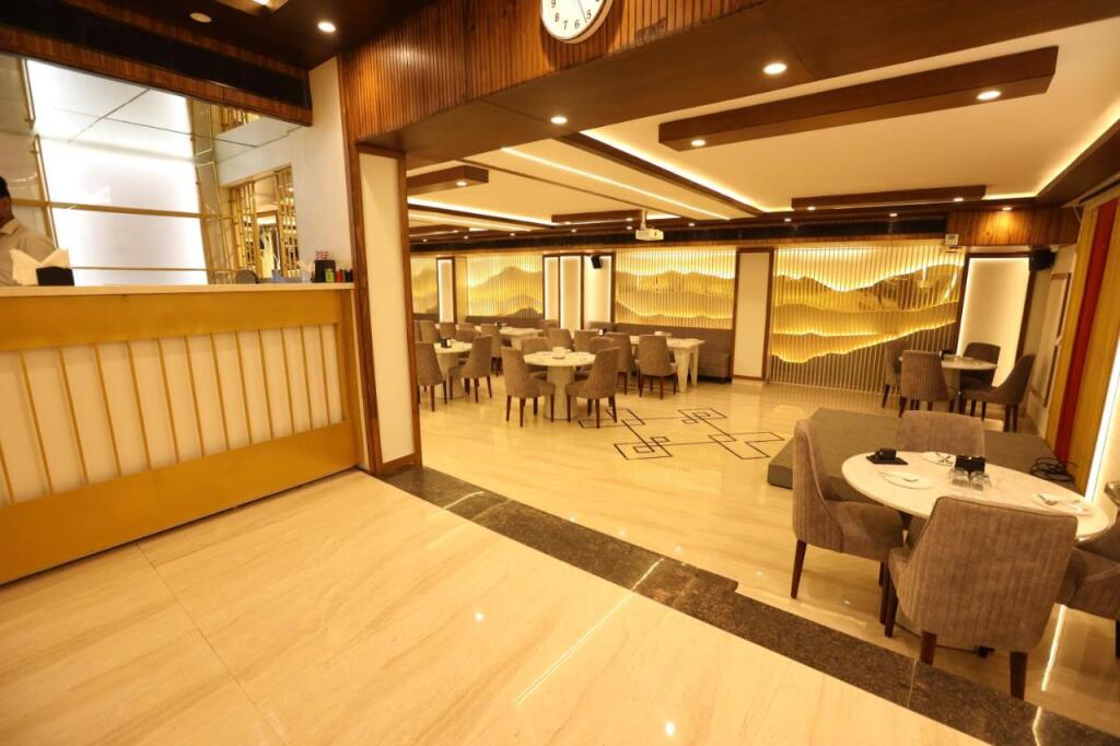 Фаридабад: Hotel Lavit Couple Friendly near Faridabad Metro station