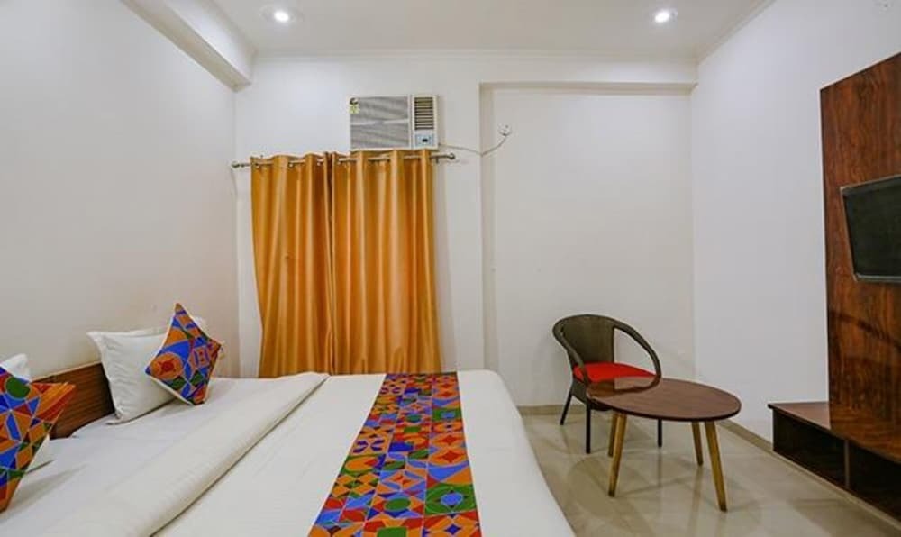 Гуруграм: FabHotel Rejoice Venture 52