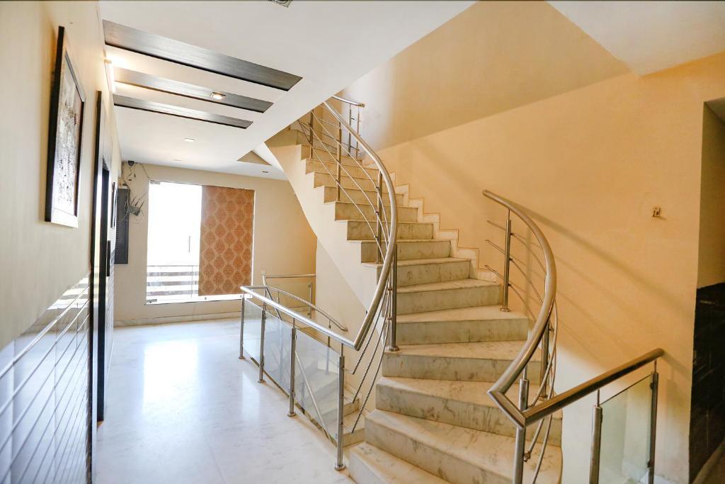 Гуруграм: Fabhotel Posh Classic