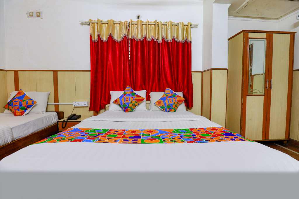 Бангалор: FabHotel Shivaals Residency