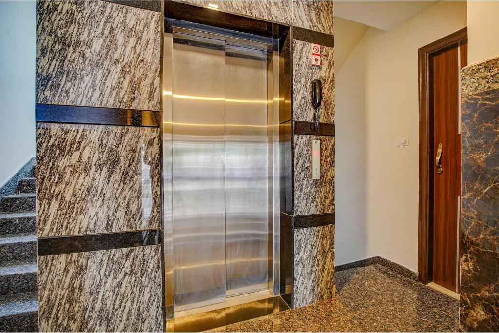 Бангалор: Fabhotel Greenwood Xpress Inn