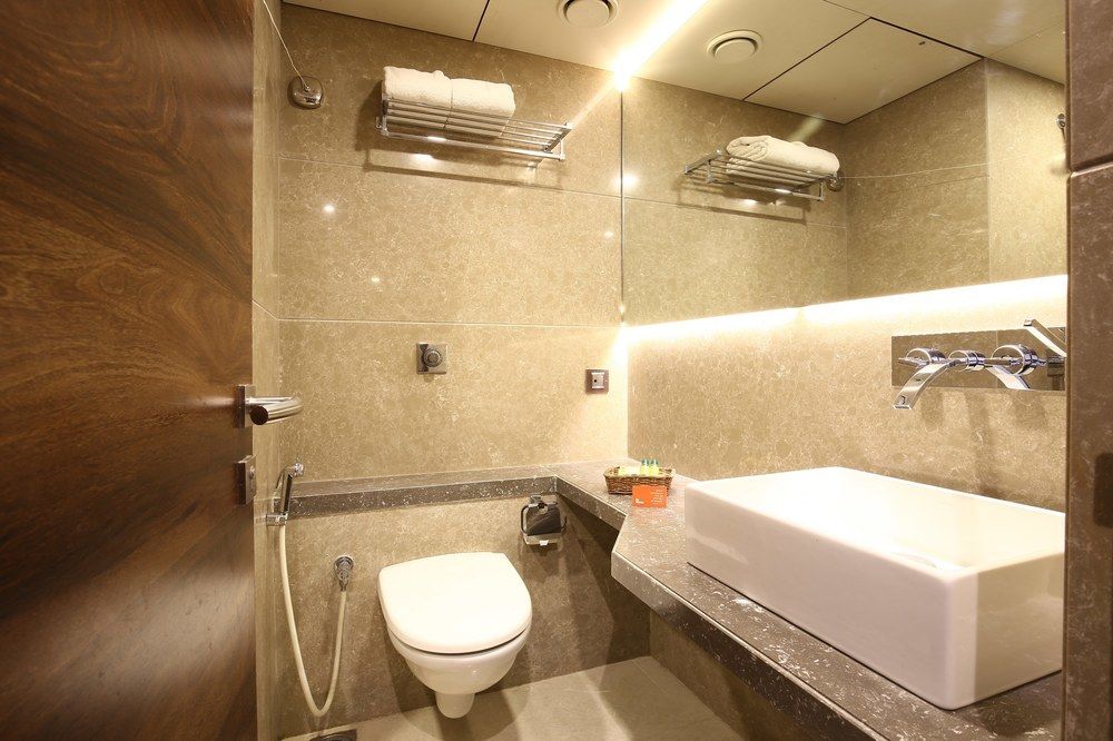 Мумбаи: Fabhotel Crawford Inn
