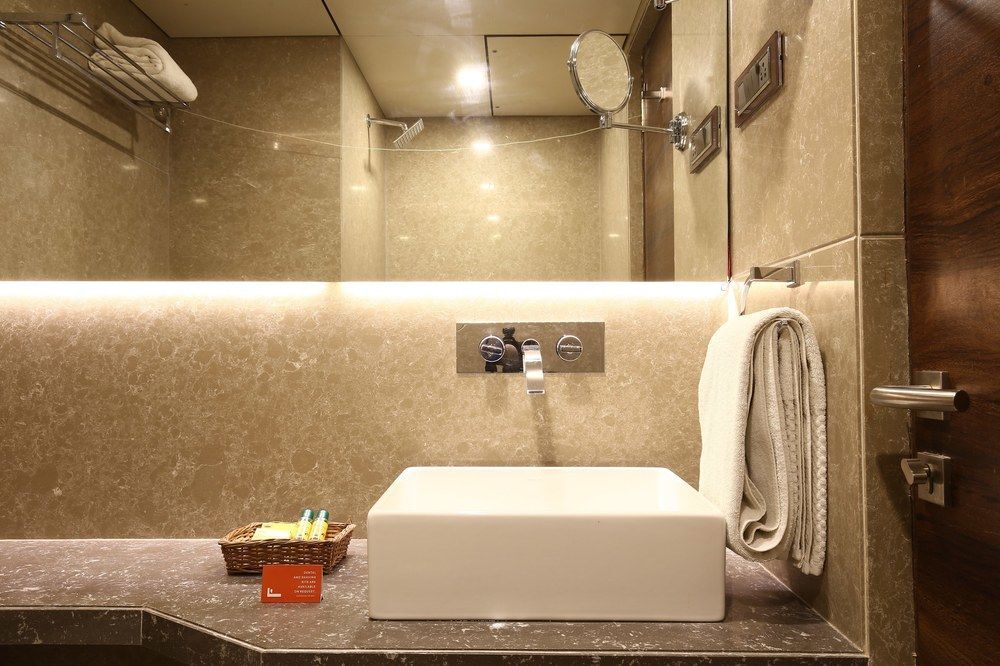 Мумбаи: Fabhotel Crawford Inn
