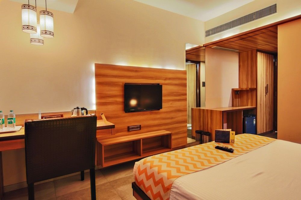 Мумбаи: Fabhotel Crawford Inn
