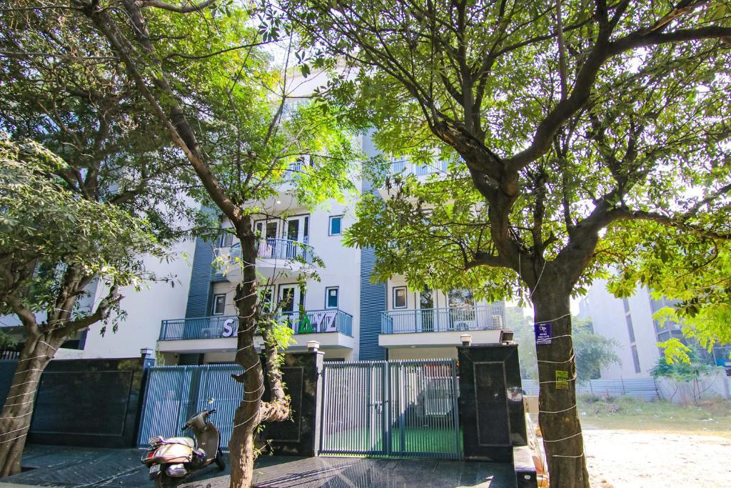 Гуруграм: Saltstayz Hotel Huda City Center