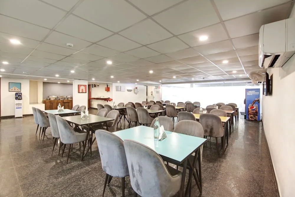 Гуруграм: Saltstayz Hotel Huda City Center