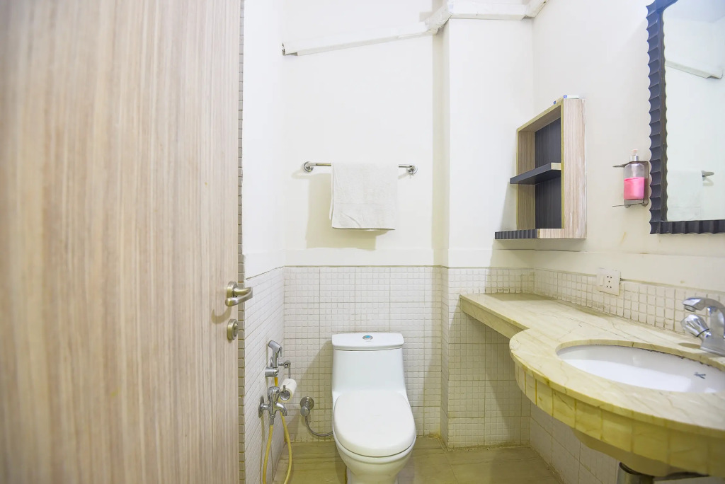 Гуруграм: 1 BHK Serviced Apartment in Gurgaon by Bedchambers