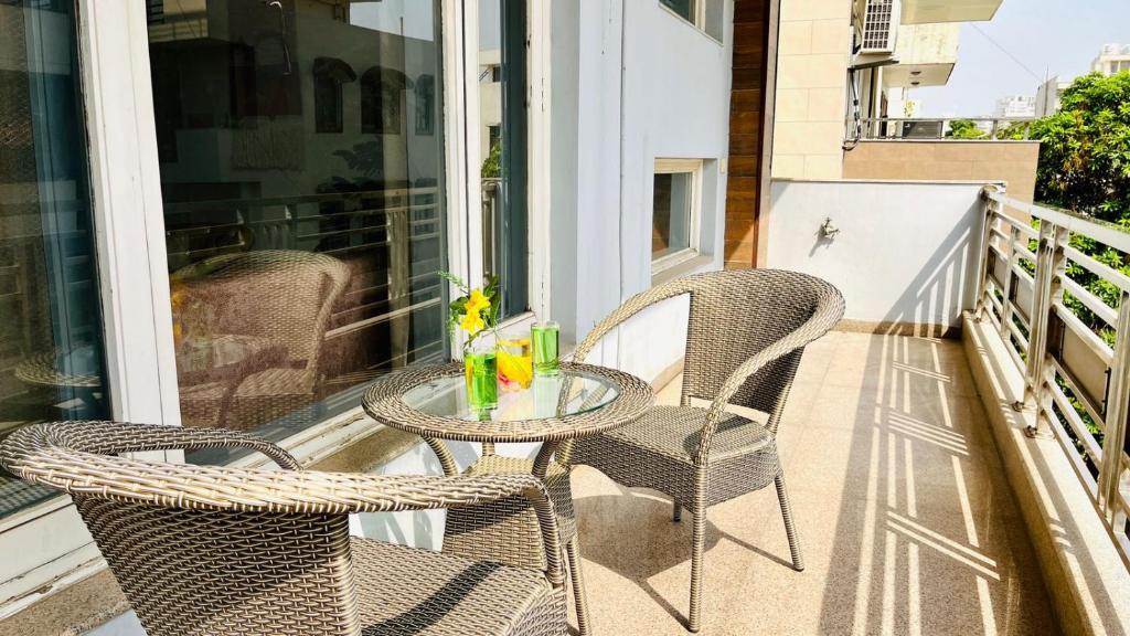 Гуруграм: Bluo Modern 1 Bhk Medanta Medicity