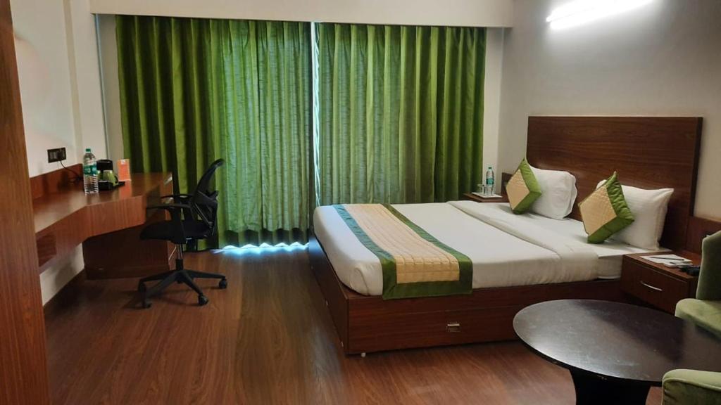 Дехрадун: LivBox Dehradun