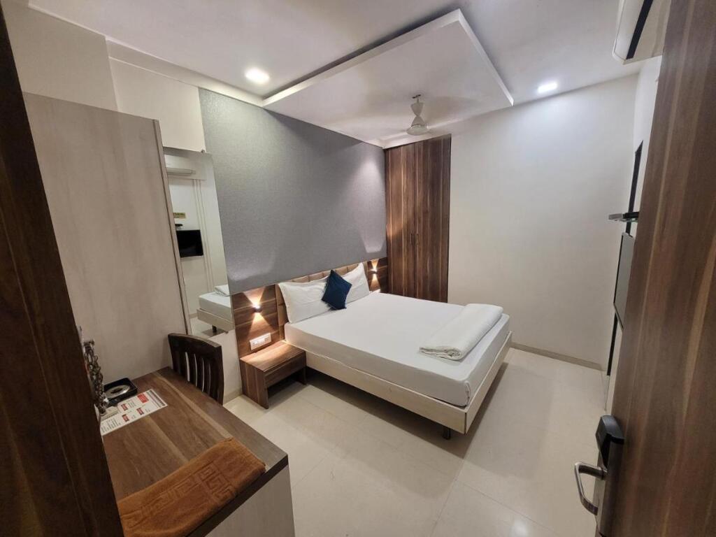 Мумбаи: Hotel Heritage - Near Trade Center, Visa Consulate BKC