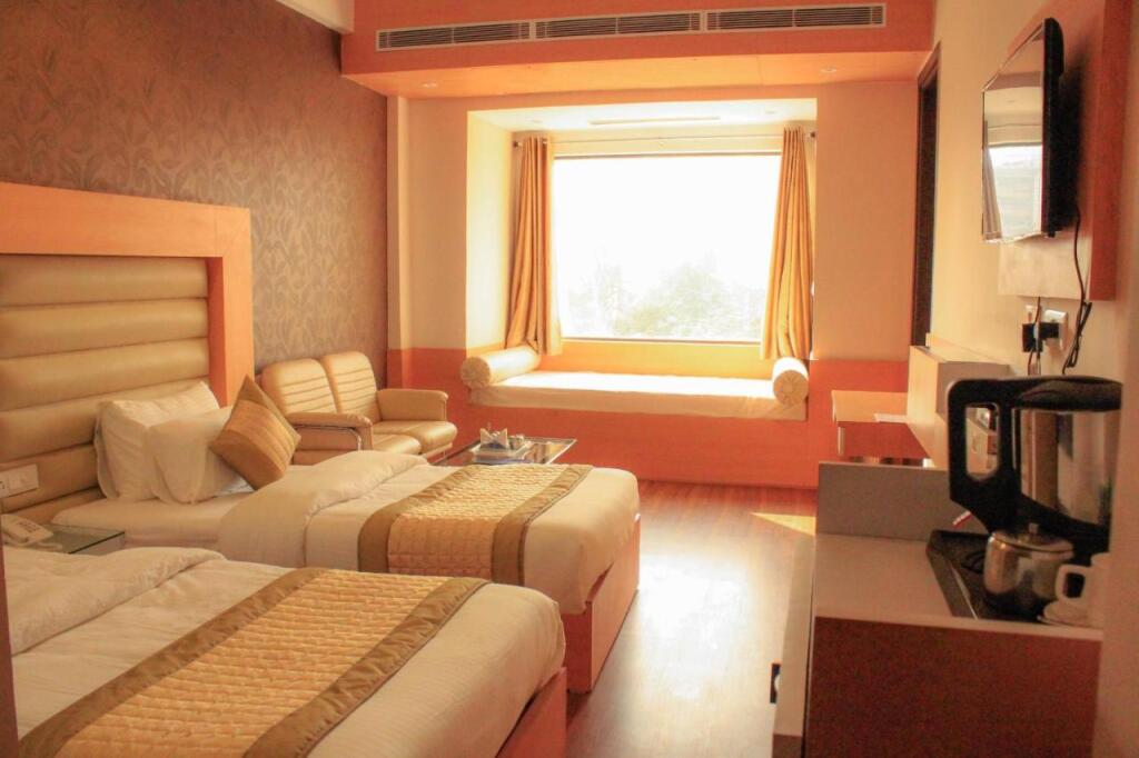 Гуруграм: Corporate Prime Huda City Centre