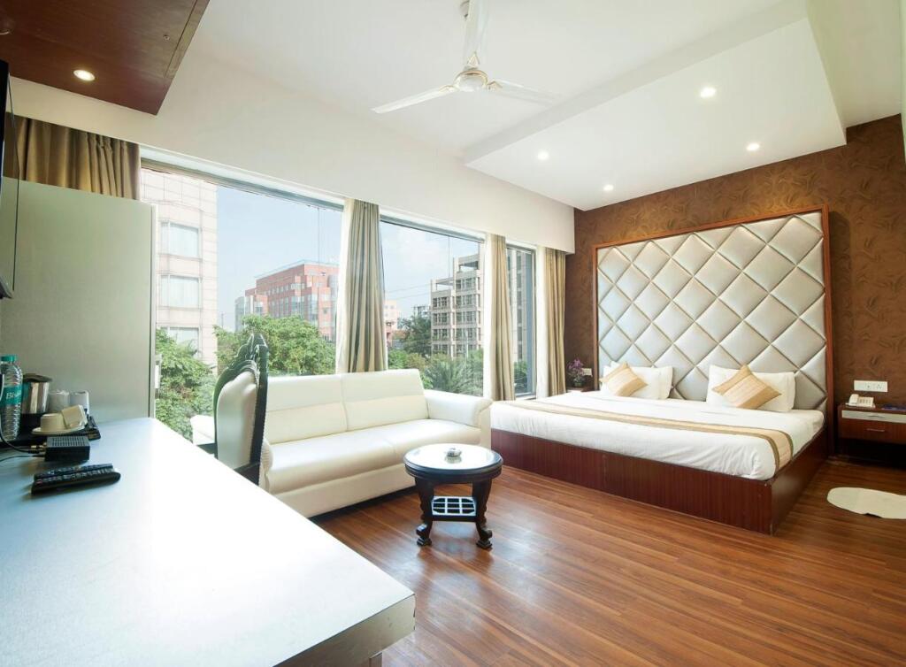 Гуруграм: Corporate Prime Huda City Centre