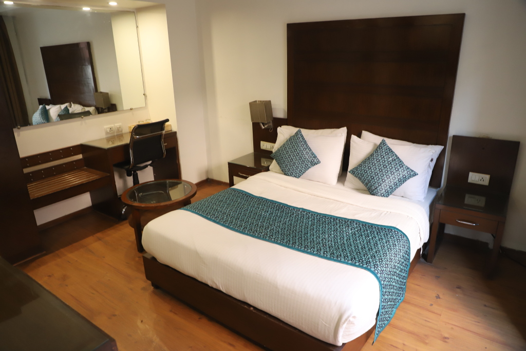 Hotel Blooming Inn and BANQUET — фото 1