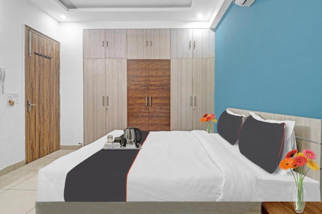 Гуруграм: Majestic Guest House