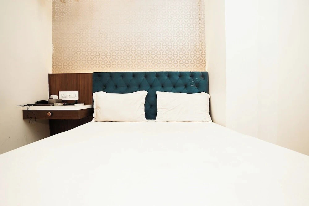 Мумбаи: Hotel Elegance