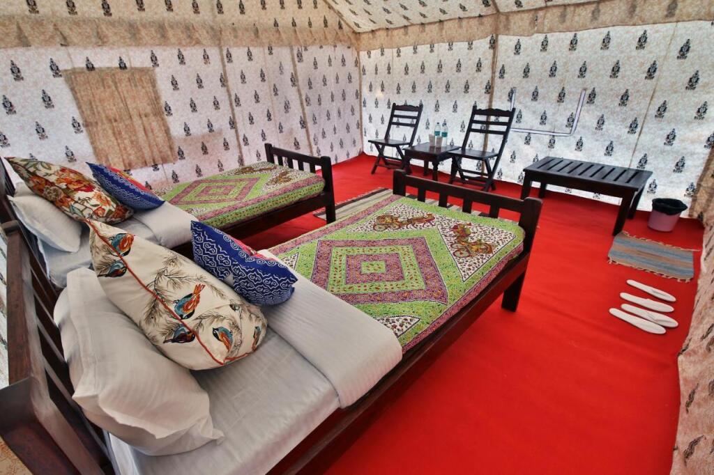 Государственный заповедник Desert National Park: Rajwada Desert Camp