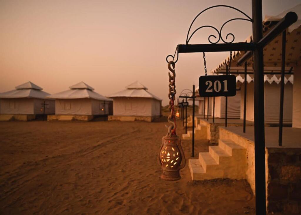 Каной: The Carvaan Resort