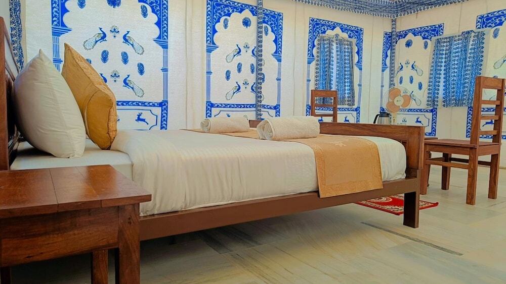 Каной: Royal Empire Resort Jaisalmer
