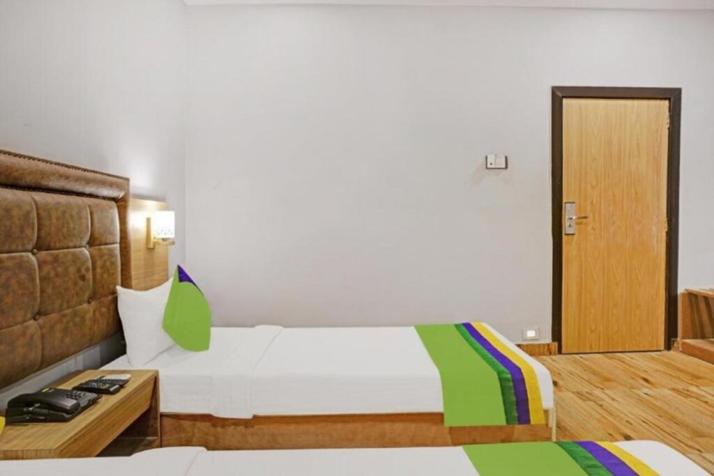 Мумбаи: Treebo Trend Zara Grand Inn