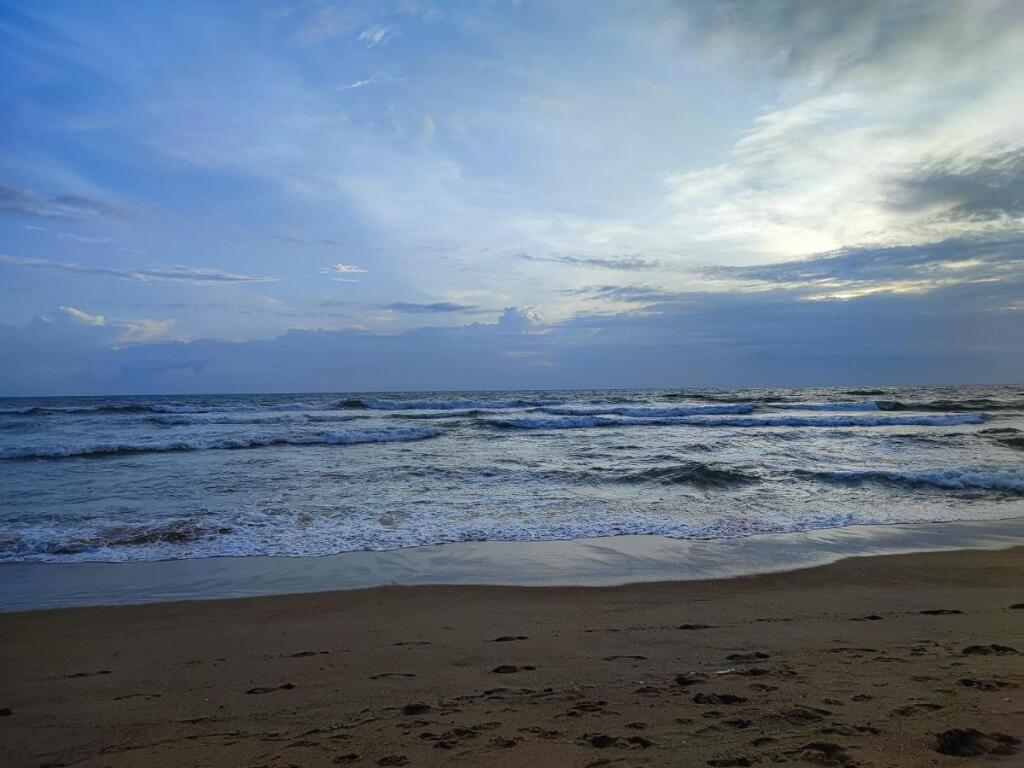 Кандолим: Candolim Aloft