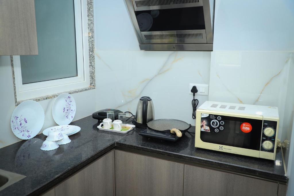 Гуруграм: The Empire - Signature Tower,Cyber City, Gurgaon