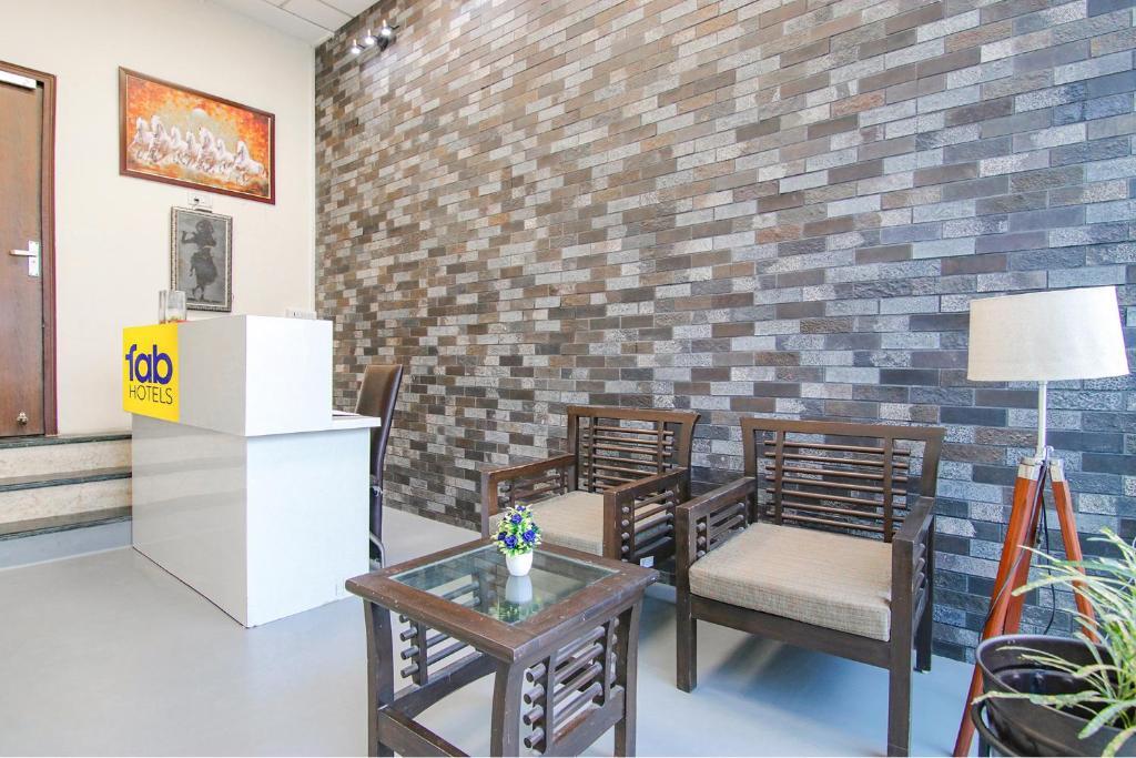 Гуруграм: Fabhotel Rivlet Inn