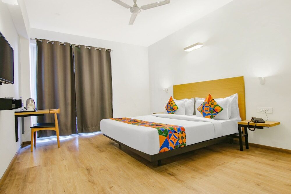 Гуруграм: FabHotel Infinity Stays