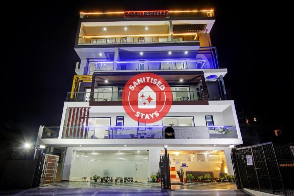 Гуруграм: Townhouse Oak Anhal Residency