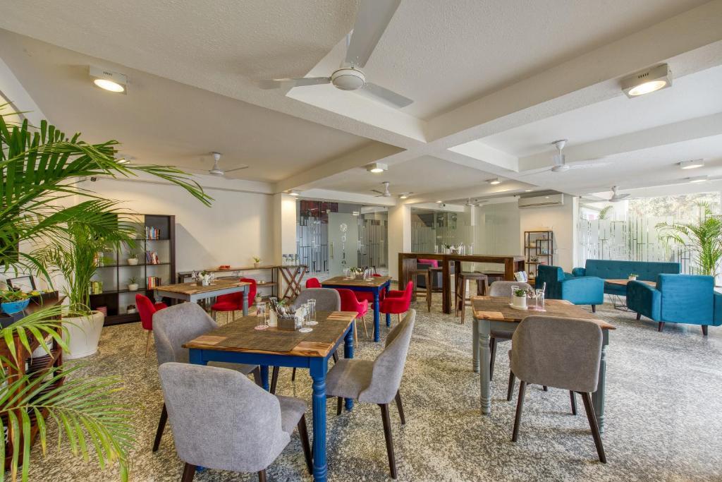 Гуруграм: ROSASTAYS Gurugram Sec 31