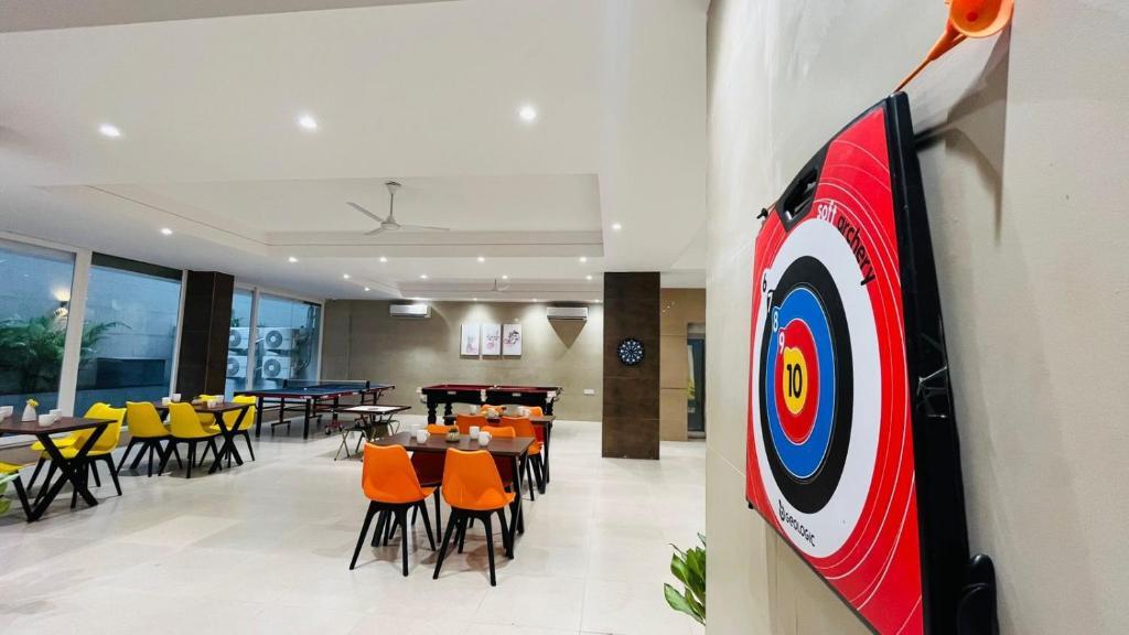 Гуруграм: ZEN Studios - DLF CyberCity Gurgaon