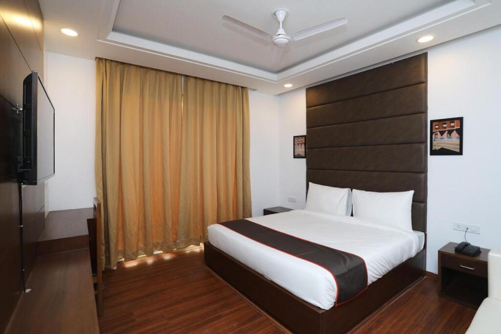Гуруграм: Collection O 41367 Hotel Ls21