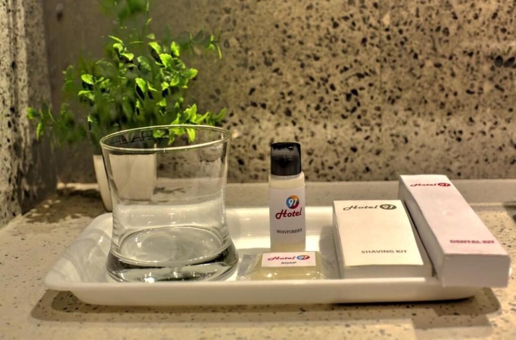 Гуруграм: Hotel 91 Huda