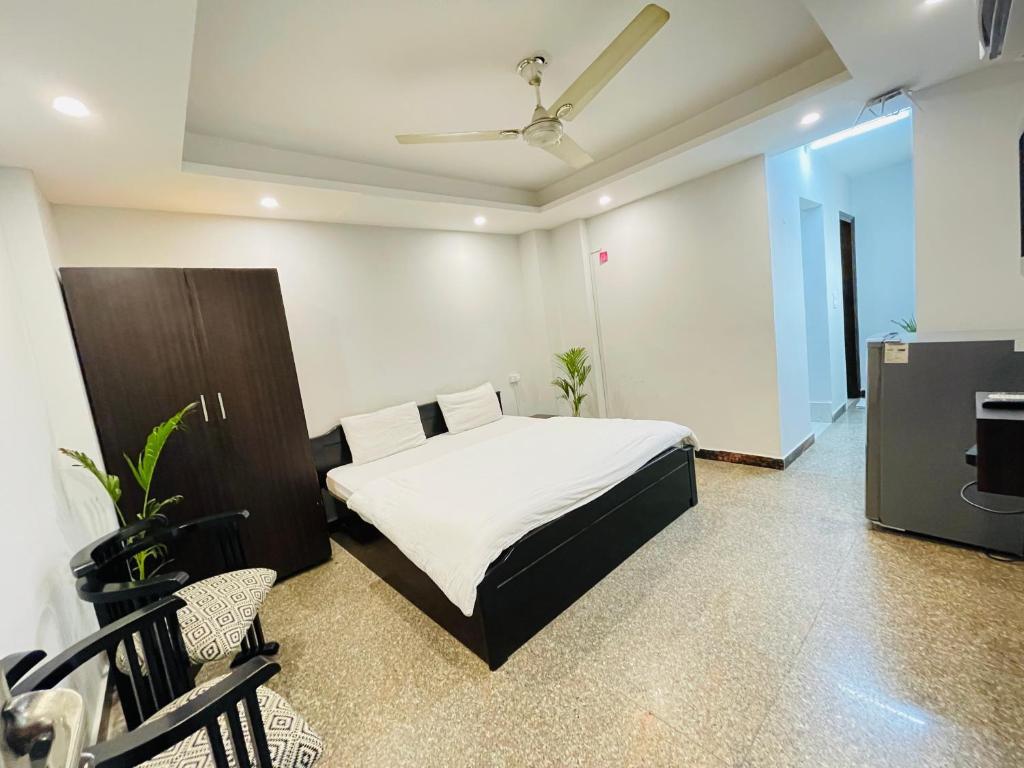 Гуруграм: BedChambers Serviced Apartments Gurgaon