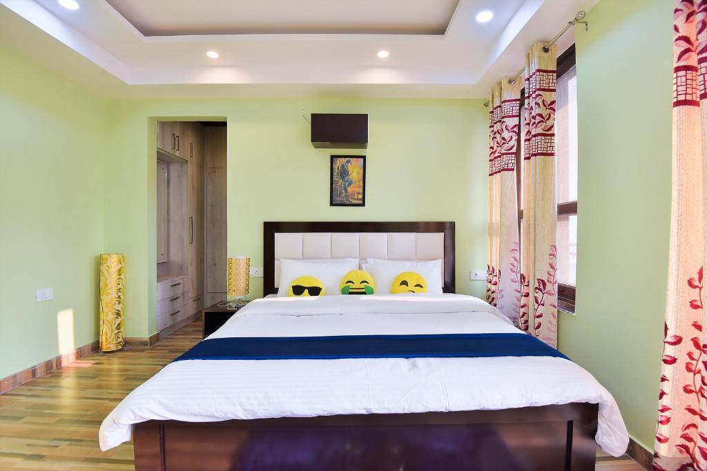 Гуруграм: BedChambers Serviced Apartments Gurgaon