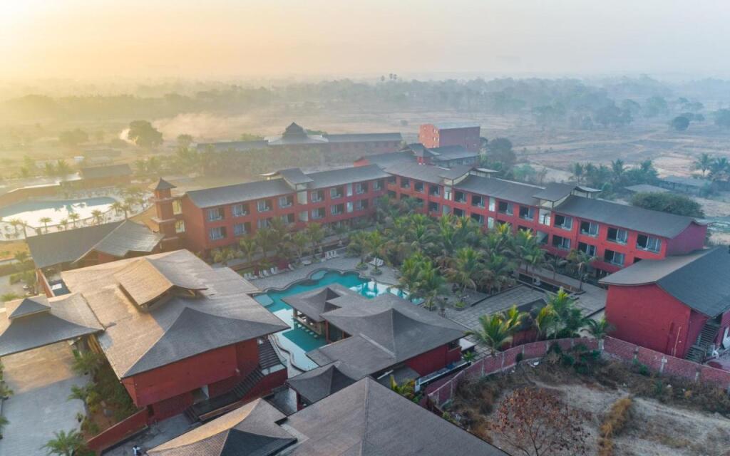 Мумбаи: Hotel Saya Grand