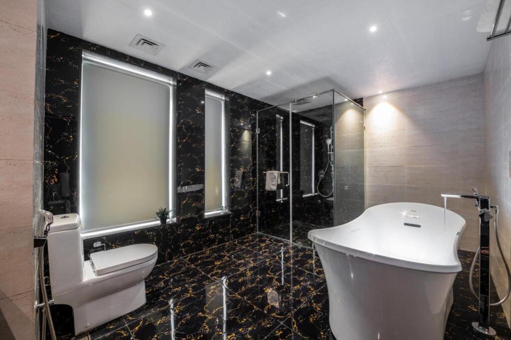 Мумбаи: Hotel Saya Grand